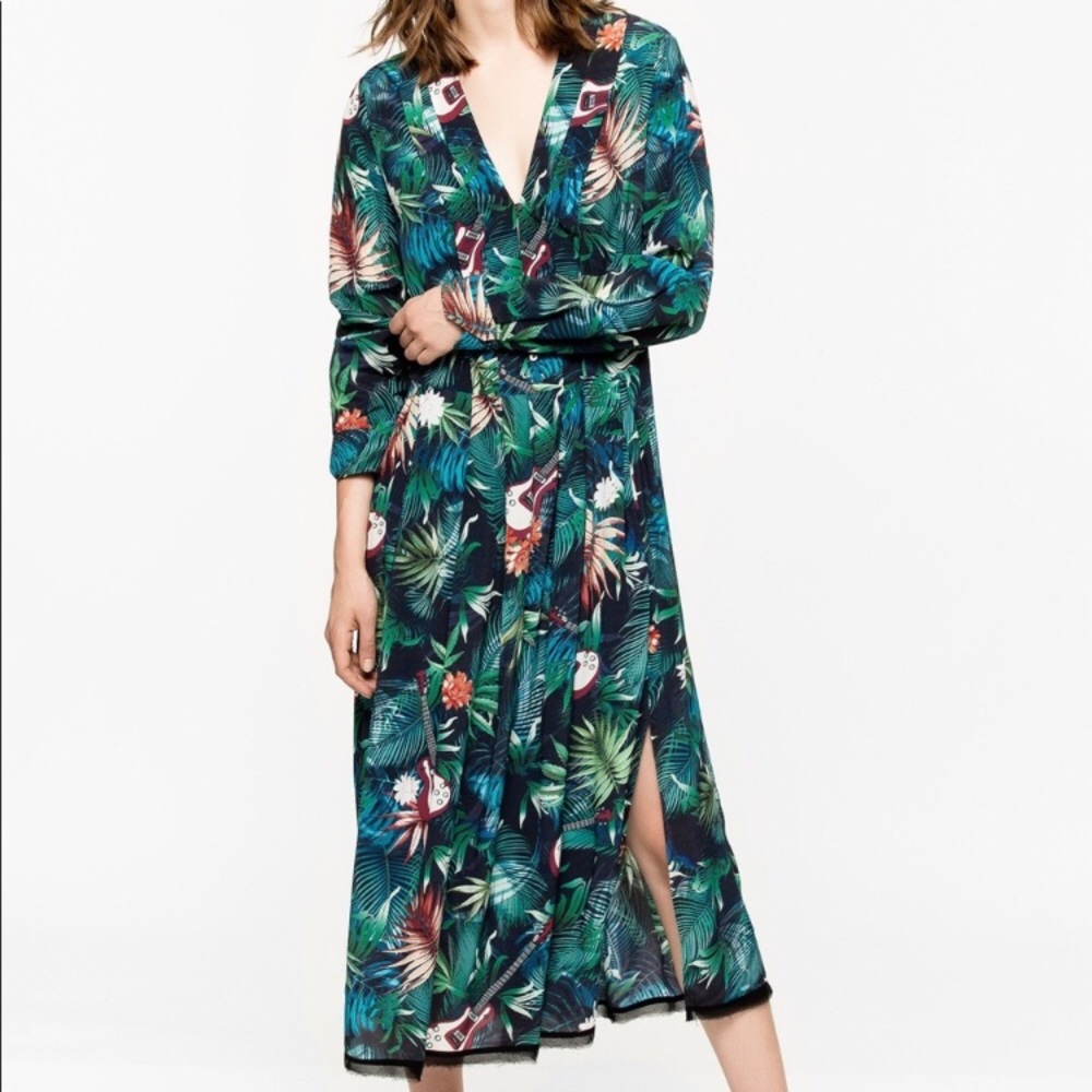 Tropical Print Maxi Dress